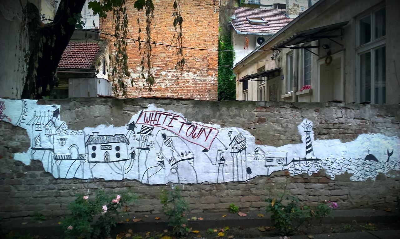 Hostel White Town Белград Экстерьер фото